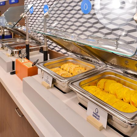 斯丹顿智选假日套房酒店 斯汤顿 外观 照片
